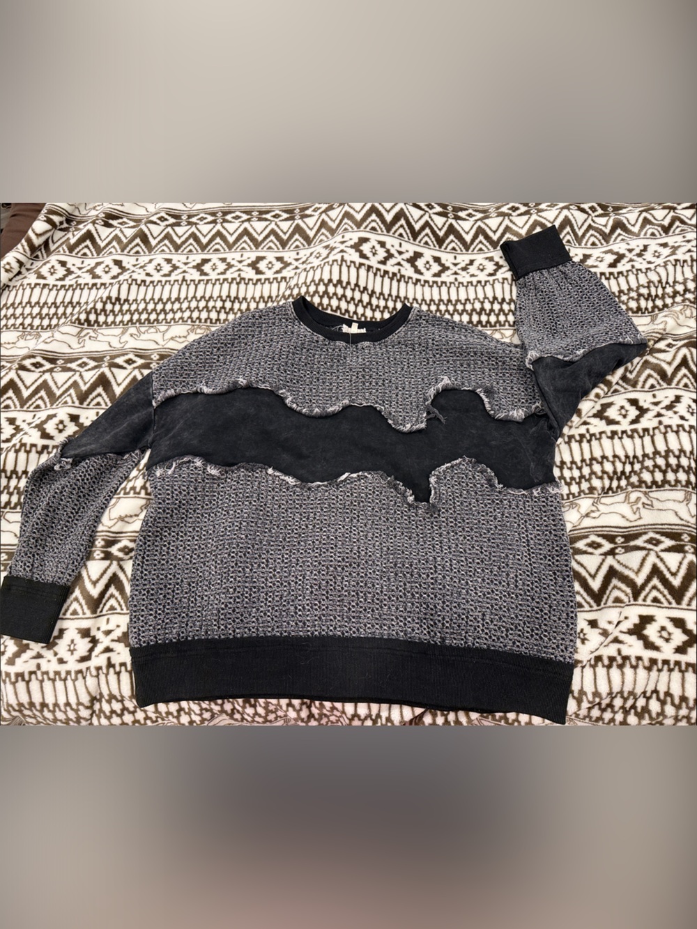 Gilded Intent Black and Gray Distressed Wave Crew Sweater